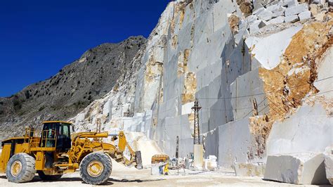 Quarry | Rock Extraction, Blasting & Crushing | Britannica