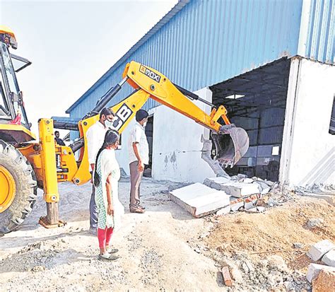 అక్రమ నిర్మాణాల కూల్చివేత Demolition Of Illegal Structures Mrgs Telangana