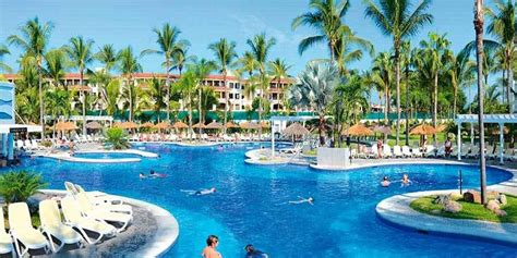 Hotel Riu Jalisco ️ Destination Weddings - Destify