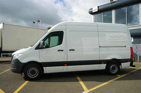 3 5 Tonne Mercedes Benz Sprinter 315 L2H2 Progressive Van Truck For