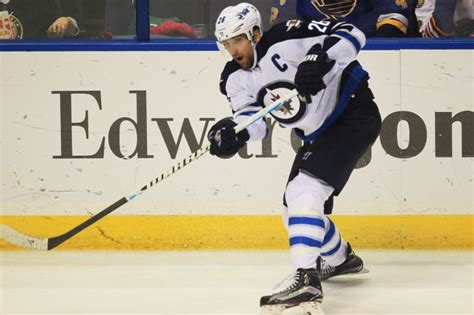 Winnipeg Jets Charge Past Ottawa Senators For Fourth Straight Win