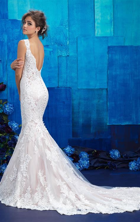 9419 – Lotus Bridal