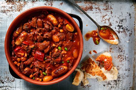 Venison And Bacon Cassoulet Eat Game Healthy Game Recipes