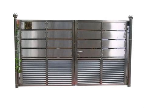 Hinged Stainless Steel Sliding Main Gate Home At Rs Sq Ft In