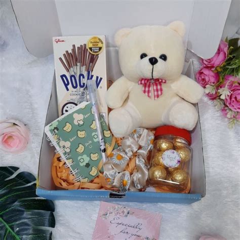 Jual Hampers Cewek Gift Box Ulang Tahun Anak Kado Wisuda Sahabat Hadiah