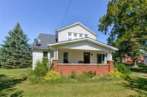 116 W Fennville, Fennville, MI 49408 | 33 Photos - Movoto