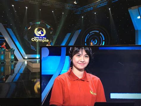 Hot girl ống nghiệm Lan Thy thí sinh ồn ào nhất Đường lên đỉnh Olympia giờ ra sao