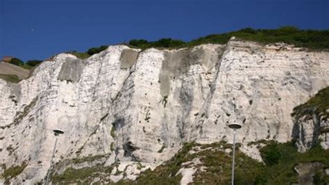 White Cliffs Of Dover Section Falls Into Sea Bbc News