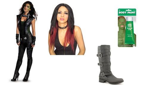 Gamora Costume | DIY Guides for Cosplay & Halloween