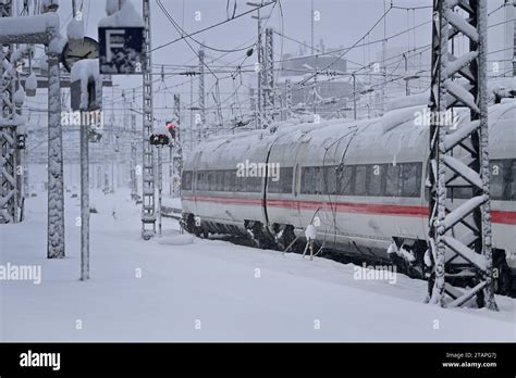 Wetterbild Wintereinbruch In Muenchen Am Starke