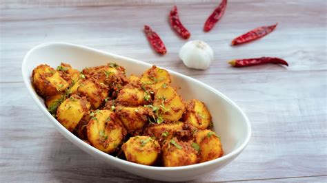 Khattay Aloo Chatpate Aloo Spicy Potatoes Recipe By The Food