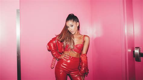 X Singer Ariana Grande Actress American Wallpaper