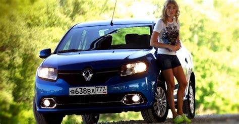 Sexy Blonde Reviews Renault Logan In Russia Autoevolution