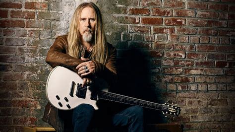 ALICE IN CHAINS Guitarist JERRY CANTRELL Announces Spring 23 US Solo