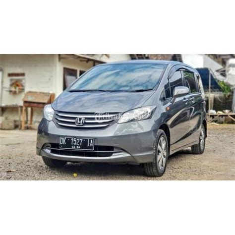 Mobil Honda Freed PSD Bekas Murah 2009 Matic Responsive Mesin Terawat