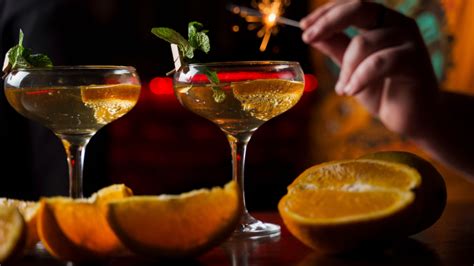 20 Best New Years Cocktails To Drink - MyBartender