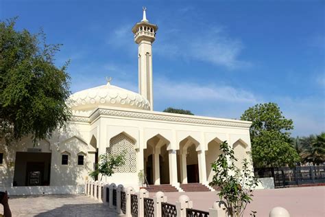 Most Incredible And Photogenic Mosques In Dubai