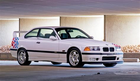 BMW M3 Lightweight E36 specs, performance data - FastestLaps.com