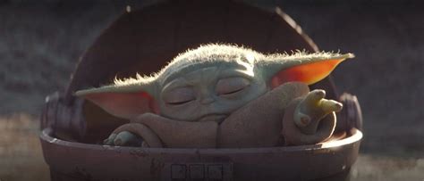 Baby Yoda Se Hizo Viral En Las Redes Sociales Series Disney