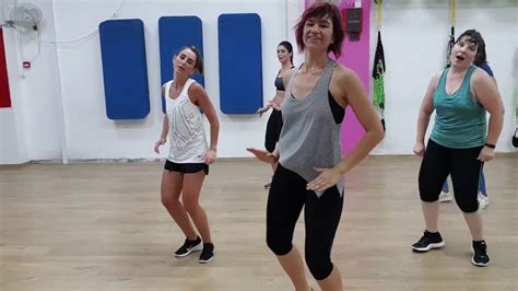 Felices Los Maluma Zumba Dance My Way Studio Youtube