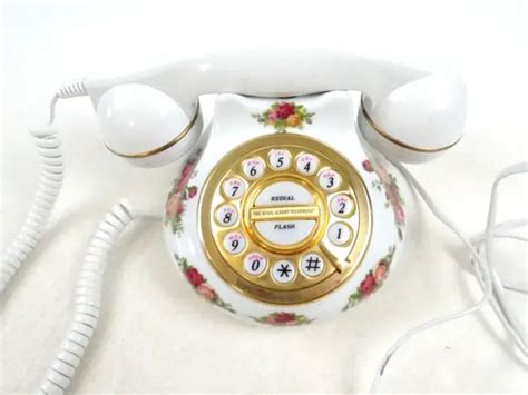 ROYAL ALBERT OLD Country Roses Telephone Touch Tone Push Button Land