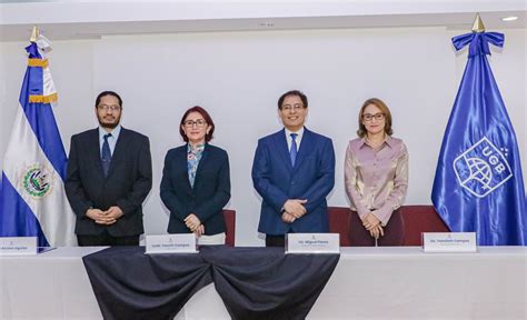 La Universidad Gerardo Barrios Presenta El Doctorado En Innovación Y