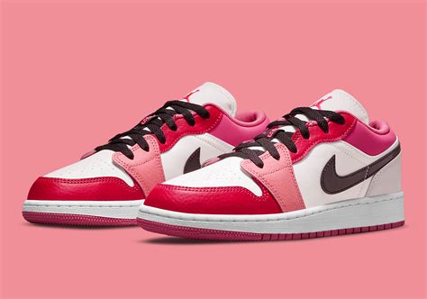 Air Jordan 1 Low Gs Pink 553560 162 Release Info