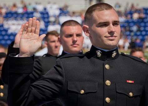 DVIDS - Images - Naval Academy Graduation [Image 9 of 12]