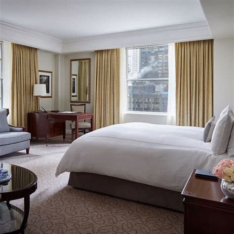 The Peninsula New York - New York City - Book a MICHELIN Guide Hotel