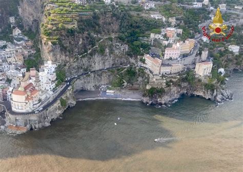 Maltempo Forti Nubifragi Nella COSTIERA AMALFITANA Esonda Un Torrente