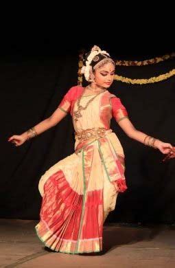 Kuchipudi Dance Costume Dresses wear Kuchepudi stle Costumes