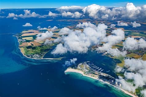 Fehmarn Von Oben Meeres K Ste Der Ostsee In Burg Auf Fehmarn Im