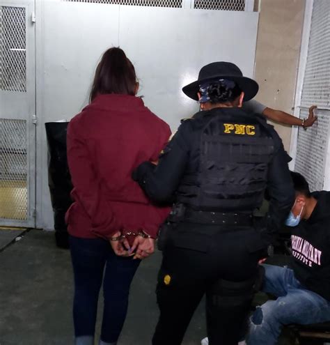 PNC de Guatemala on Twitter Mujer capturada por extorsión Susana