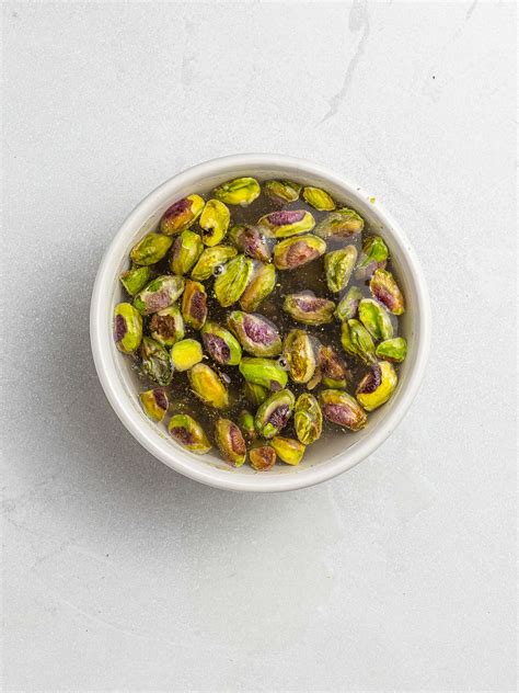 Pistachio "Nice" Cream Recipe | Foodaciously