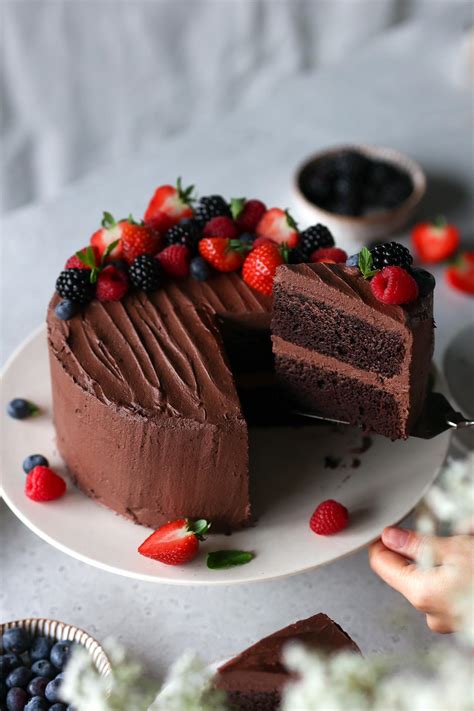 Vegan Vegan Chocolate Cake Decorations To Satisfy Your Sweet Tooth