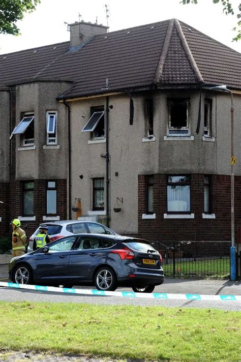 Breaking News Fatal Fire Rips Through Paisley Flat Daily Record