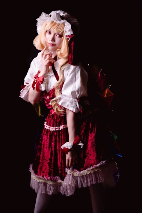 小馬谷優介 C100両日 写真集作成中 on Twitter RT NavelFilm cosplay 東方projectフラン