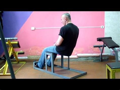 Римский стул: как сделать тренажер - YouTube