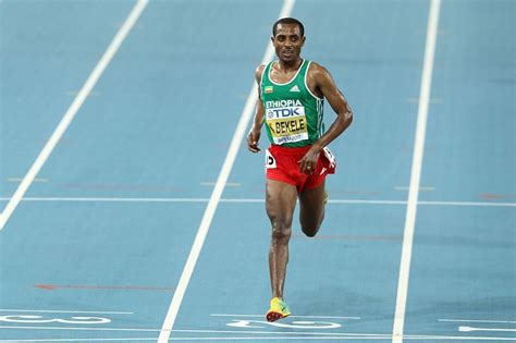 Ethiopia's Kenenisa Bekele breaks record on London half-marathon | APAnews - African Press Agency