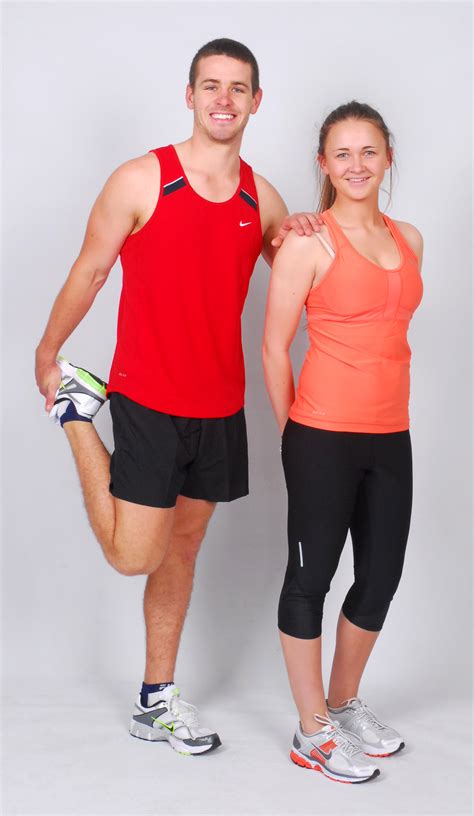 Running clothes – go online to find best deals – fashionarrow.com