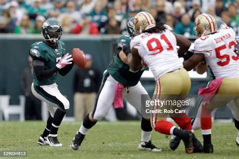 Eagles Vs 49ers 2011 Photos and Premium High Res Pictures - Getty Images