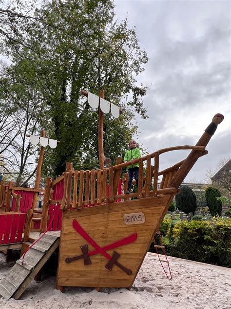 Spielplatz Burgplatz Ist Er Ffnet Stadt Emden