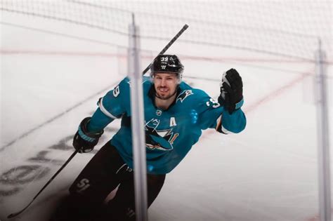 Video Sharks Couture Scores 2 Goals In 2 Minutes Vs Blues