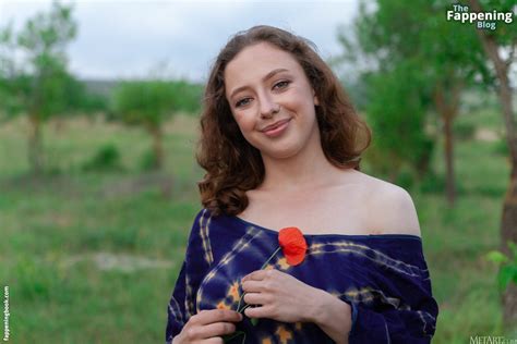 Esenia Nude The Fappening Photo Fappeningbook