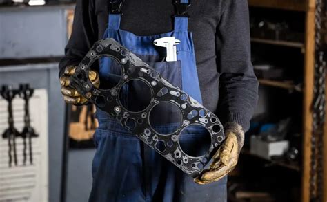 Head Gasket Repair Costs 2022 Guide 6 Symptoms Inside