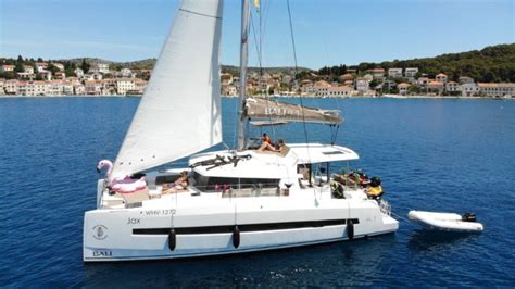 Mieten Sie Ein Katamaran Bali Catamarans Bali Marina Frapa Jax