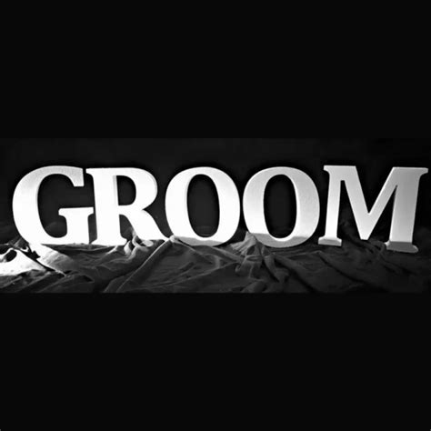 GROOM Cutout Naked Foam