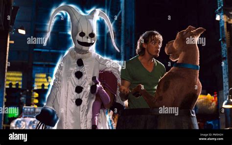 Studio Publicity Still from "Scooby-Doo" The Luna Ghost, Matthew Lillard and Scooby-Doo © 2002 ...