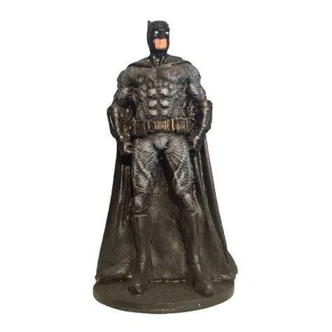 Batmam Cavaleiro Das Treva Boneco Decorativo Colecion Vel Dc Mercadolivre