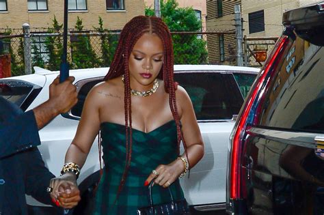 Rihanna más explosiva que nunca Famosos EL MUNDO